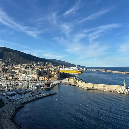 Vittoria Homes / Julia *