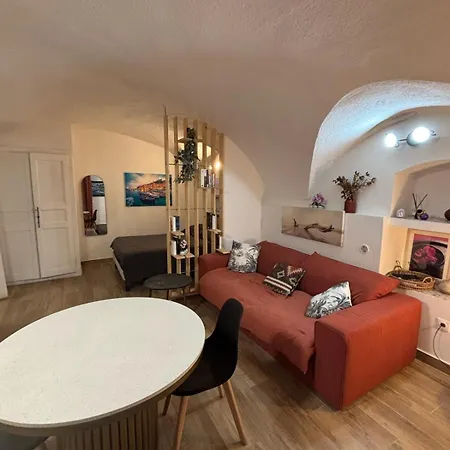 Διαμέρισμα Vittoria Homes / Julia *