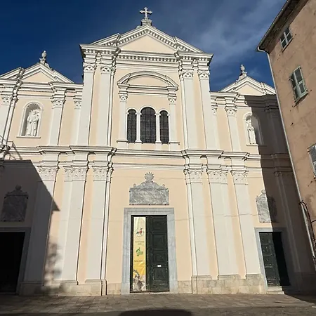 Vittoria Homes / Julia Bastia (Corsica)