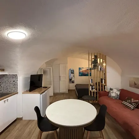 Vittoria Homes / Julia