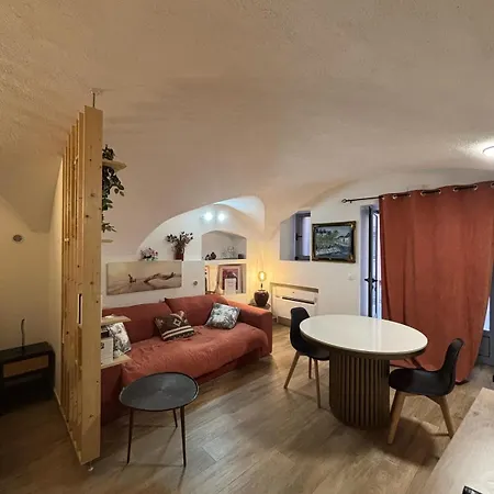 Vittoria Homes / Julia Apartmán Bastia (Corsica)