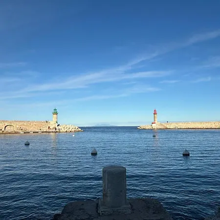 Vittoria Homes / Julia Appartement